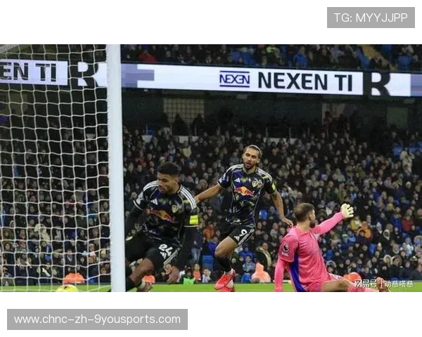 曼城前场压迫制造失误